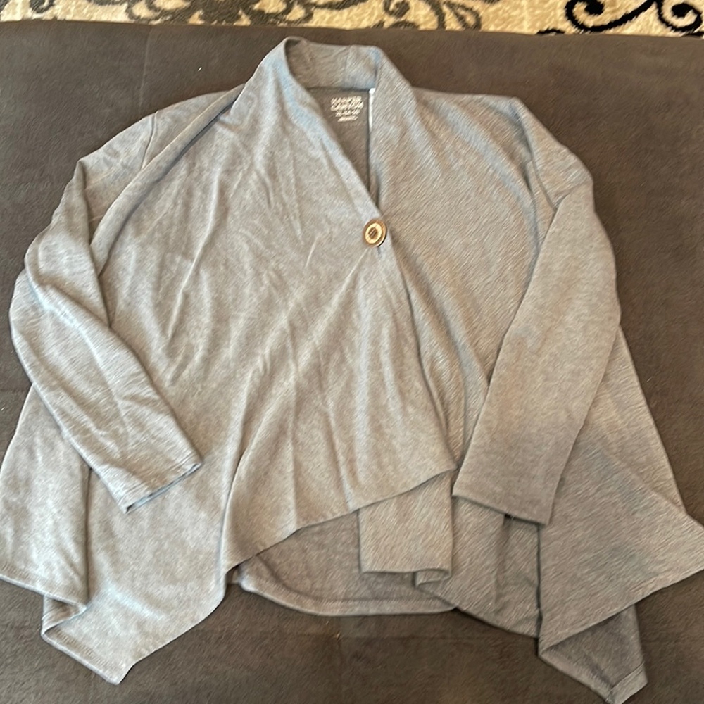 Harper Canyon one button cardigan
